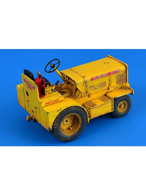 Aerobonus - Minneapolis-Moline MT-40 Tow Tractor (USAF,US Army,CIV.)