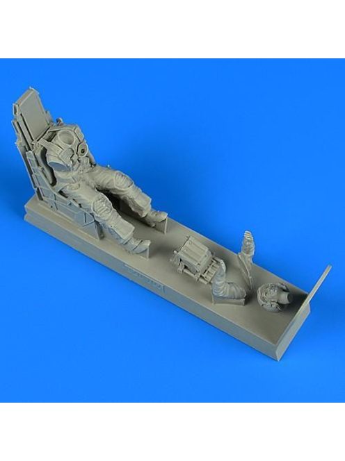 Aerobonus - US Navy Pilot with ejection seat f.A-7E Corsair II late v.-fitted w.