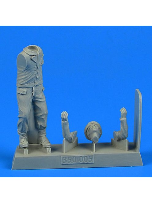 Aerobonus - Kriegsmarine WWII sailor w.rope f.German schnellboats,German Human Torpedoes
