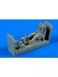   Aerobonus - 1/48 Russian WWII Pilot with seat for P-39 Airacob