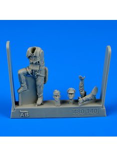   Aerobonus - 1/48 U.S.A.F. Fighter Pilot WWII - 8th Army (Europ