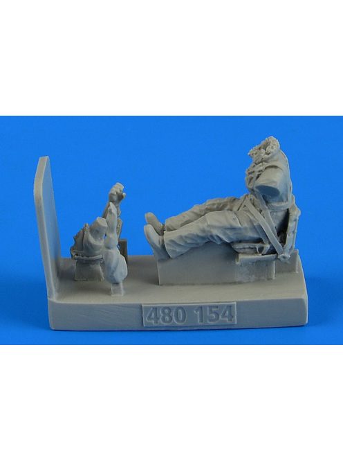 Aerobonus - Soviet Woman Pilot WWII with seat f.Po-2 for ICM