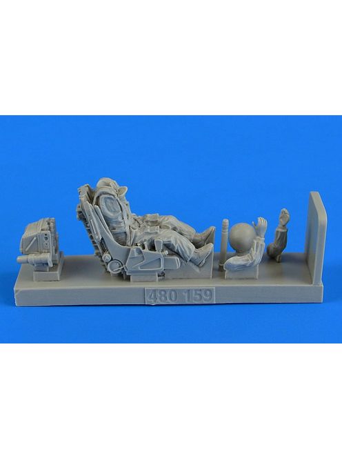 Aerobonus - Soviet Fighter Pilot w.ejection seat for Su-27 Flanker f.Academy