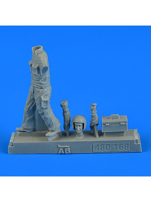 Aerobonus - 1/48 Warsaw Pact Aircraft Mechanic - part 4