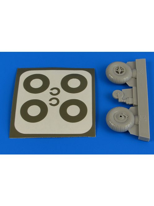 Aires - Bucker Bu 131 wheels & paint masks transverse tread w/o disc cover