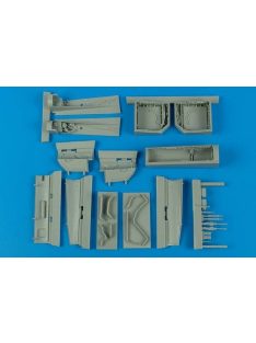 Aires - Su-27 Flanker B wheel bay f. Academy