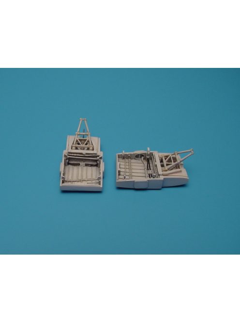 Aires - 1/72 A-1H Skyraider wheel bay for HASEGAWA kit