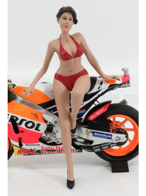 American Diorama - FIGURES ELIZABETH - HOT BIKE MODEL - MOTORCYCLE NOT INCLUDED PINK RED