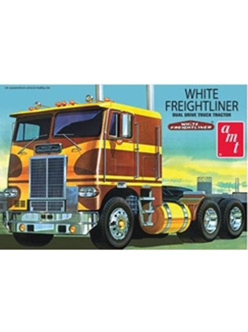 AMT - White Freightliner Duel Dri