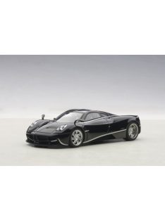 Autoart - 1:43 Pagani Huayra (Black/Silver Stripes) 2011