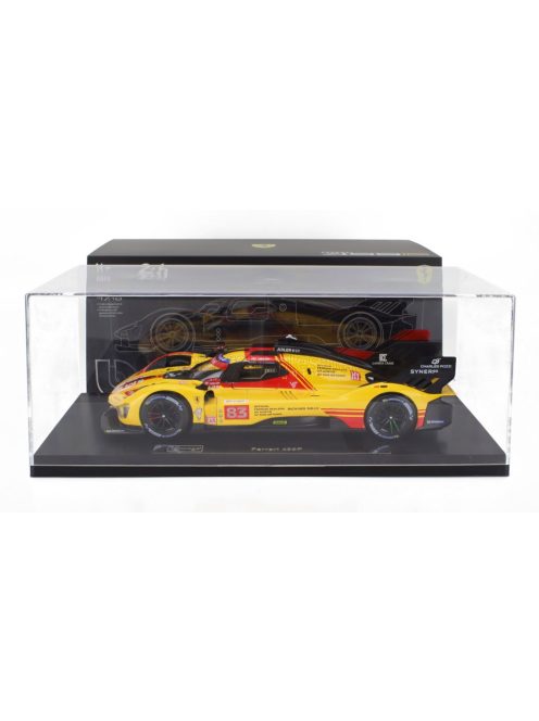 Burago - FERRARI 499P 3.0L TURBO V6 TEAM AF CORSE N  83 24h LE MANS 2024 ROBERT KUBICA - ROBERT SHWARTZMAN - YIFEI YE - CON VETRINA - WITH SHOWCASE YELLOW RED