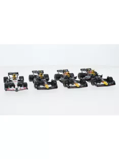   Burago - Bburago, Red Bull 4er Set: Red Bull Racing Formula 1, Formel 1, Oracle Red Bull Racing, Red Bull, 1:43