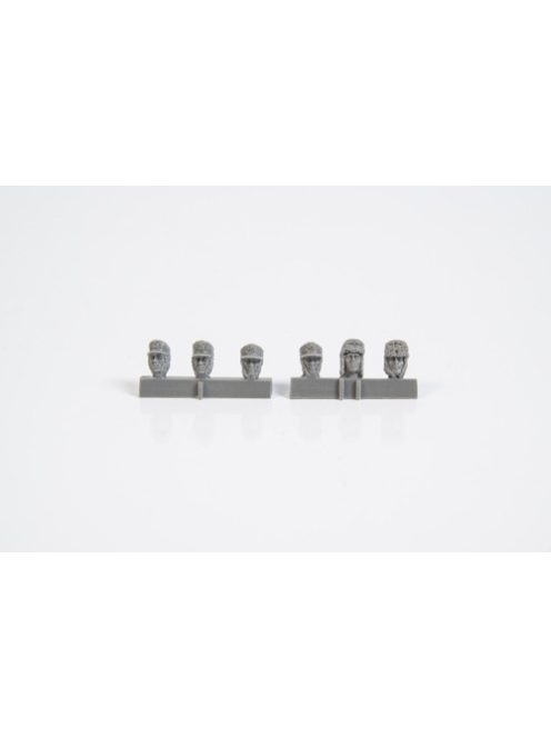 CMK - Heads of German WW2 Infantry Troops with Winter Headwear (6 pcs)