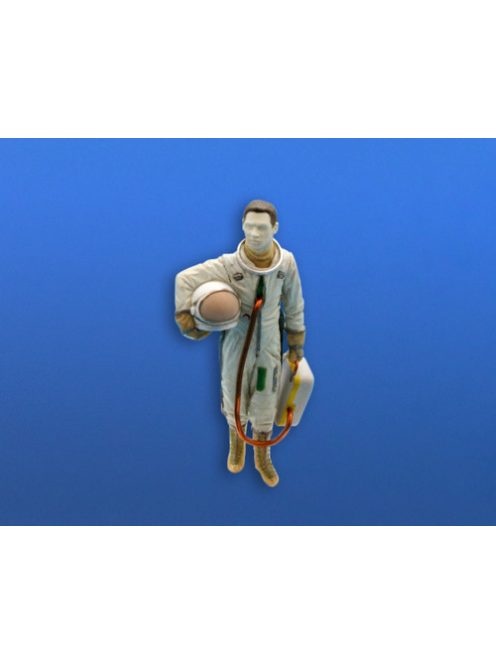 CMK - US pilot with full pressure suit (for SR-71, U-2 and other planes)