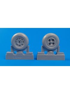 CMK - Tempest Mk.II/V/VI-main wheels late type
