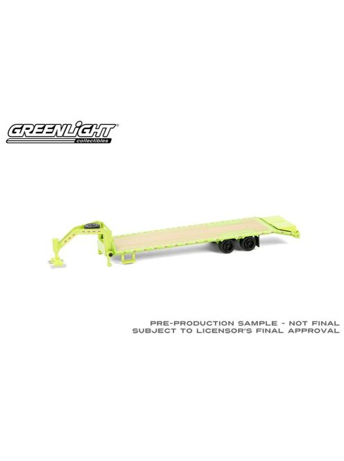 Greenlight - 1:64 Gooseneck Trailer - Lime Green with Red and White Conspicuity Stripes (Hobby Exclusive) - GreenLight