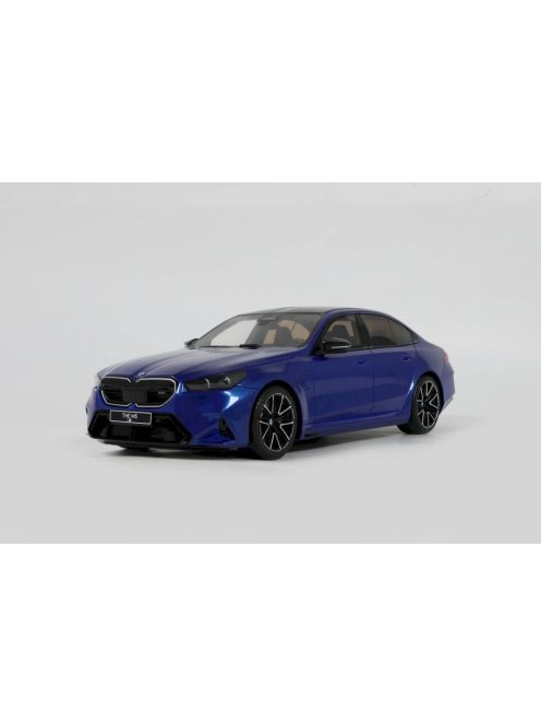 GT Spirit - 1:18 BMW M5 Marina Bay, Blue Metallic, 2024 - GT SPIRIT