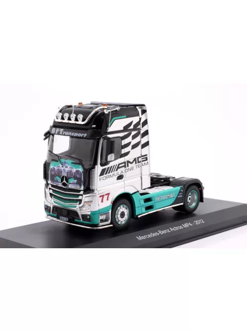 Hachette -  Mercedes-Benz Actros MP4 Truck 2012 AMG Petronas F1 Team (Base Plate and Blister Boxed) - 