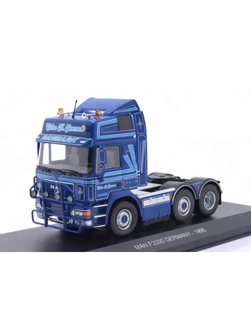 Hachette - 1:43 MAN F2000 Truck Blue/Decor 1995 (Base Plate and Blister Boxed)