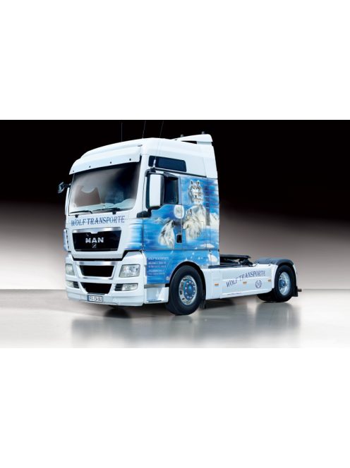 Italeri - Man Tgx Xxl Wolf Transporte, (3921S)