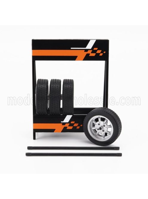 Ixo-Models - ACCESSORIES CAVALLETTO SUPPORTO 4X PNEUMATICI SAAB - METAL RACK WITH 4X TYRES SILVER BLACK