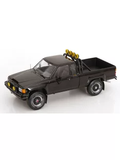   KK-Scale - Toyota Xtra Cab 4X4 (Hilux) Back to the Future Black 1985 -