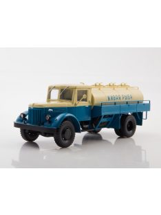   Legendarytrucks - Maz-200D Live Fish Tanker - Legendary Trucks