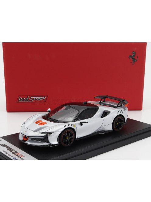 LookSmart - FERRARI SF90 XX STRADALE 2024 BIANCO ARTICO - WHITE MET ORANGE BLACK