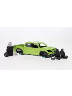 Maisto - Toyota Tacoma TRD PRO grün 2022 1:24