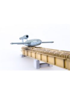 Modelcollect - Germany WWII V1 missile with launch ramp 1944