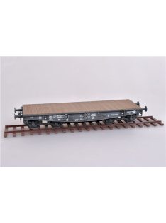   Modelcollect - WWII German Railway Schwerer Plattformwa Type ssys 1943