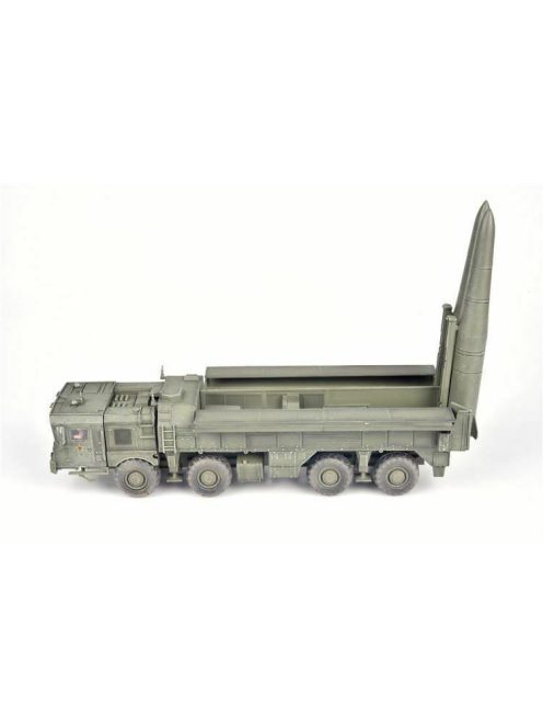 Modelcollect - Russian 9K720 Iskander-M Tactical ballistic missile MZKT chassis