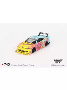   Minigt - 1:64 Nissan LB-Super Silhouette S15 Silvia LBWK Kuma 1999 (RHD) - MINI GT