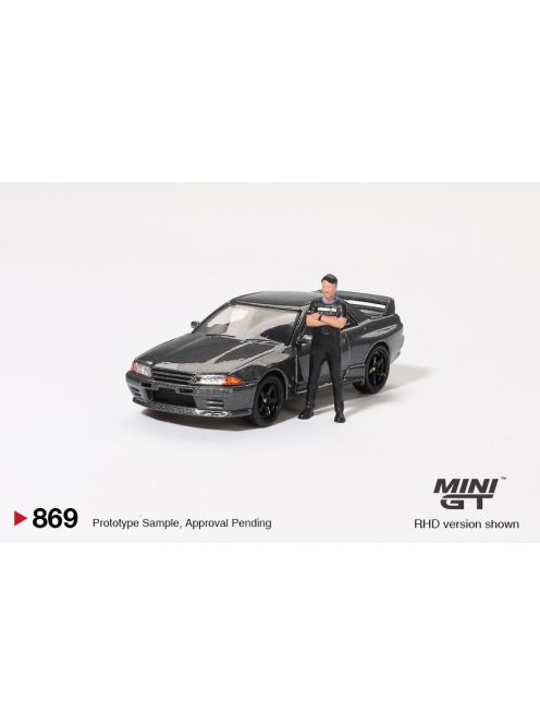 Minigt - Nissan Skyline GT-R (R32) Nismo Gunmetal with Tsugio Matsuda Figure Collection 1992 (RHD)