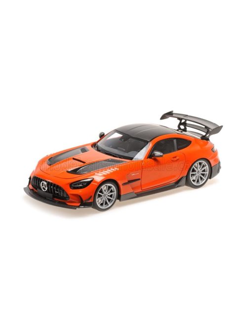 Minichamps - MERCEDES BENZ AMG GT V8 BLACK SERIES 2021 ORANGE BLACK