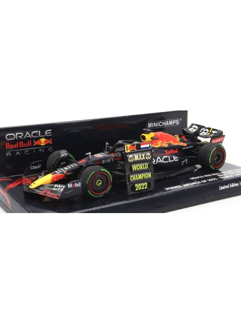 Minichamps - RED BULL F1 RB18 TEAM ORACLE RED BULL RACING N 1 WORLD CHAMPION WINNER JAPAN GP WITH PIT BOARD 2022 MAX VERSTAPPEN MATT BLUE YELLOW RED