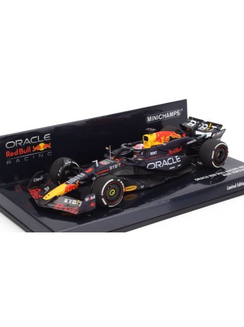 Minichamps - RED BULL F1  RB20 TEAM ORACLE RED BULL RACING N 1 WORLD CHAMPION SEASON 2024 MAX VERSTAPPEN BLUE YELLOW RED