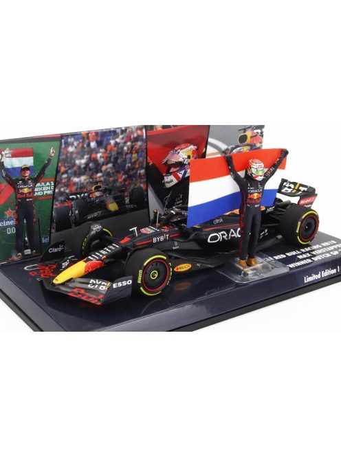 Minichamps - RED BULL F1  RB18 TEAM ORACLE RED BULL RACING N 1 WORLD CHAMPION WINNER ZANDVOORT DUTCH GP 2022 WITH FLAG AND FIGURE MAX VERSTAPPEN MATT BLUE YELLOW RED