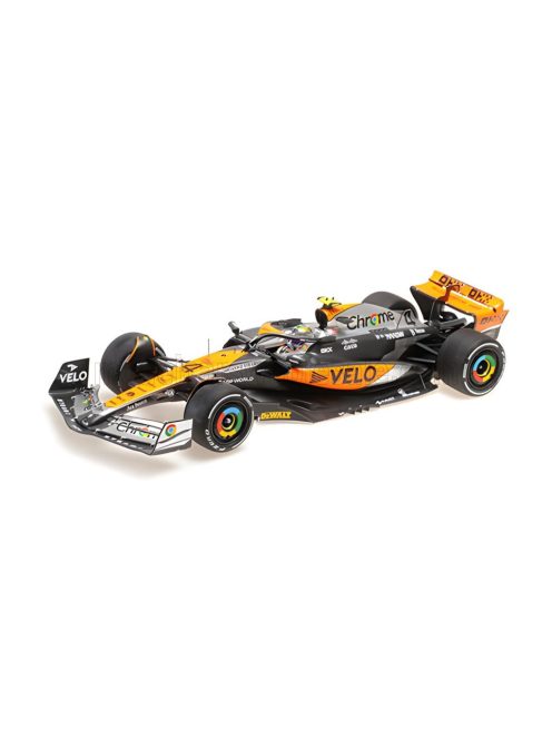 Minichamps - McLAREN F1  MCL60 TEAM McLAREN N 4 2nd BRITISH GP 2023 LANDO NORRIS ORANGE BLACK BLUE