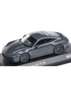 Minichamps - PORSCHE 911 992-2 CARRERA GTS COUPE 2024 GREY