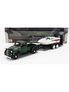   Motor-Max - PLYMOUTH PICK-UP WITH TRAILER + BOAT 1941 GREEN BLACK WHITE
