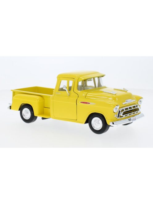 Motor-Max - Chevrolet 3100 Stepside Pick Up, gelb, 1957, 1:24