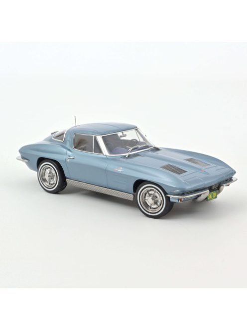 Norev - 1:18 Chevrolet Corvette Sting Ray 1963 - Light Blue Metallic
