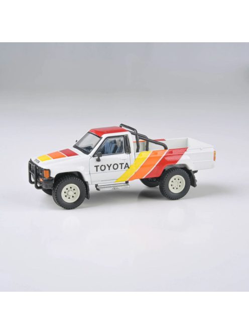 Para64 - Toyota Hilux Single CabTRD Ironman 1984