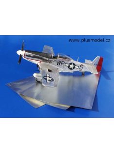 Plus model - 1/35 Aluminium self