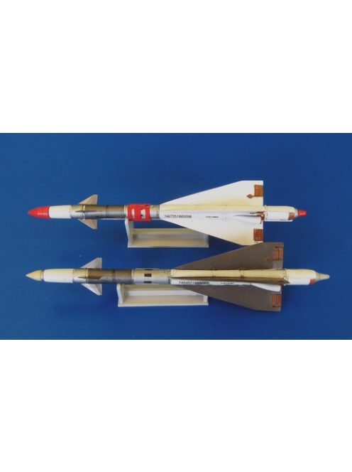 Plus Model - Missile R-40RD