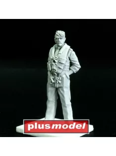 Plus Model - Pilot Tempest