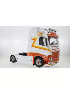   Premium Classixxs - Premium ClassiXXs, Volvo FH16 XL Cab, weiss/orange, 2018, 1:18