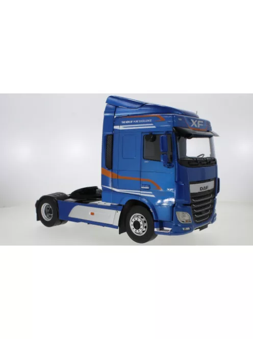 Premium Classixxs - DAF XF Space Cab blau Premium Class 1:18