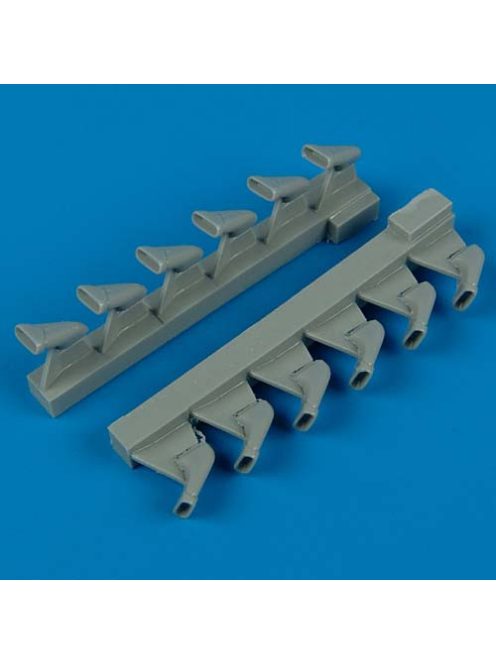 Quickboost - 1/32 Spitfire Mk.IX exhaust - fishtail